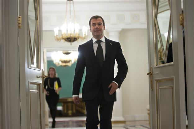 Russias Medvedev says Assad must reform or leave
