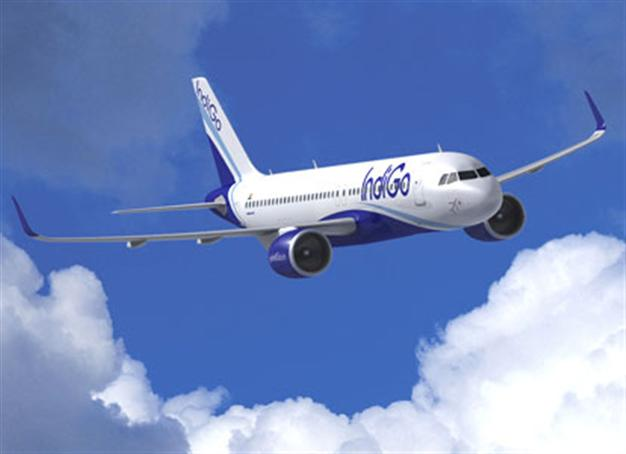 Airbus, Boeing bag new contracts at air show