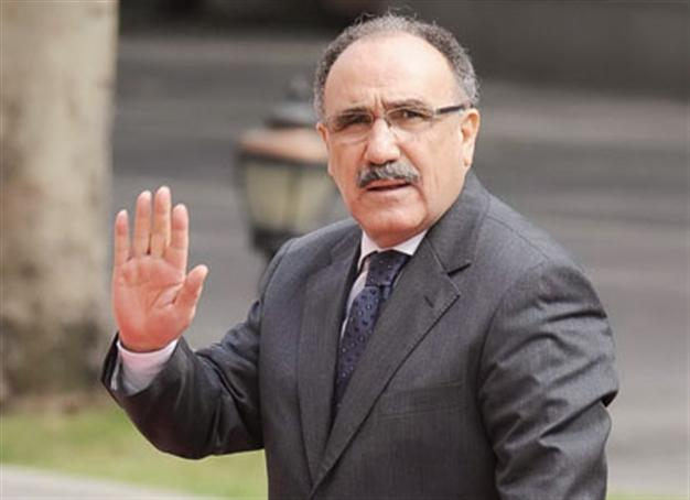 Turkeys deputy prime minister to file complaint amid growing pressure