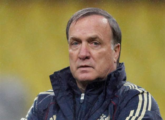 Advocaat hits out at critics after Russia seals Euro spot