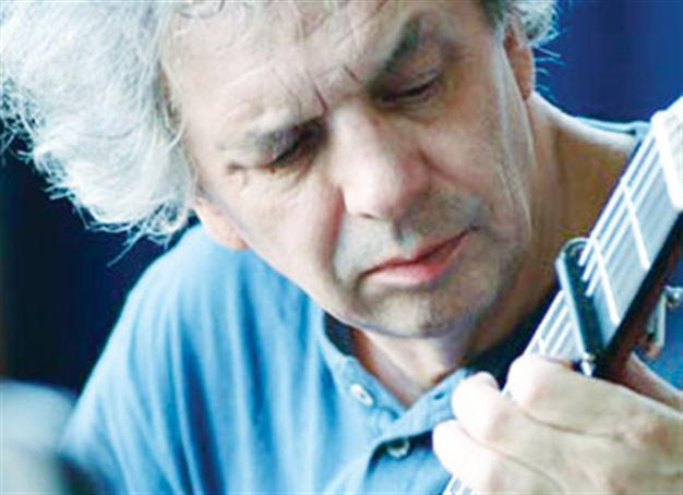 Ralph Towner to perform at CRR Concert Hall