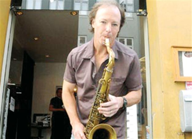 Famous saxophonist on Istanbul stage