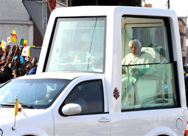 Pope faces lawsuit in Germany for not wearing seatbelt
