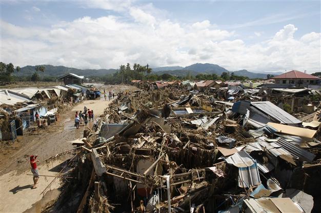 Red Cross says Philippine flood death toll rises to 652