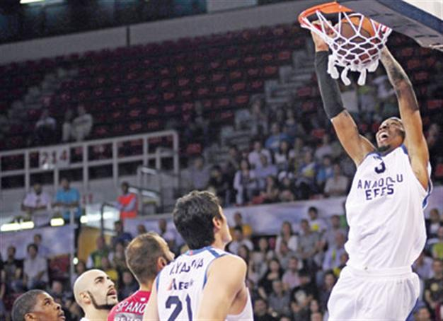All-star Efes starts off with high hopes