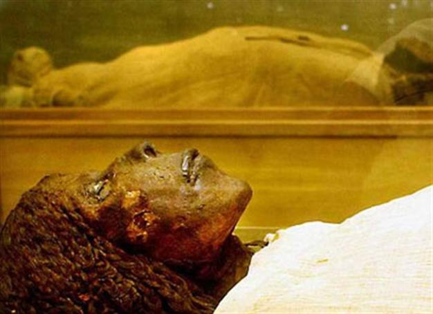 British man is first to be mummified for 3,000 years