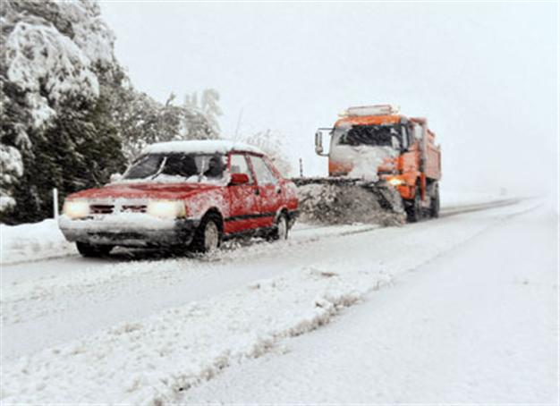 Border crossing into Bulgaria shut down