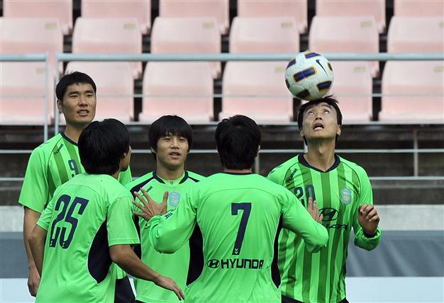 Jeonbuk may cap Korean hat-trick