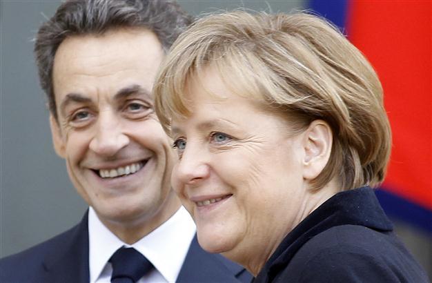 France, Germany want monthly eurozone summits: Sarkozy