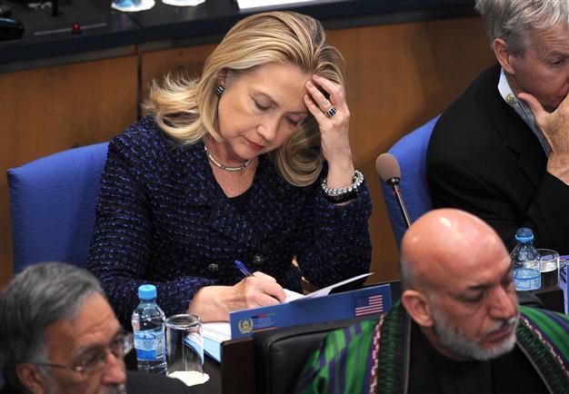 Clinton cites serious concerns in Russia voting