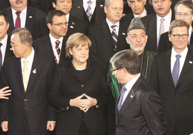 West pledges continued support to Afghanistan