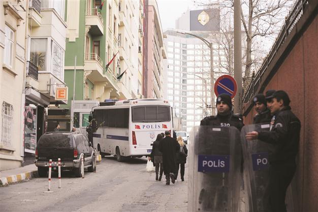 Veterans raid Libyan Consulate in Istanbul