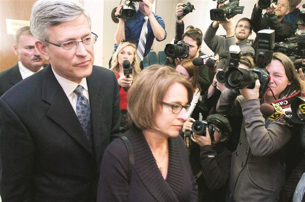 Penn State officials quit after abuse scandal