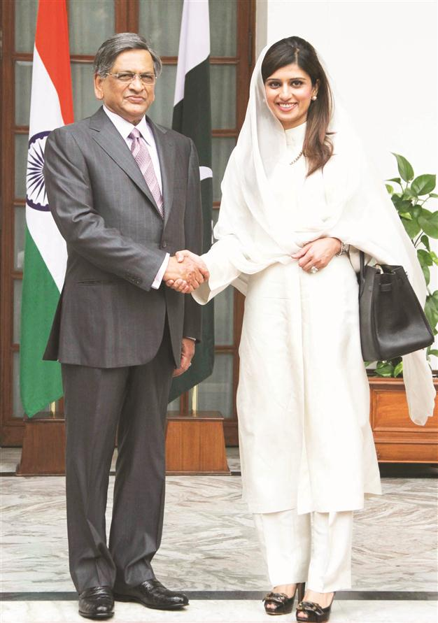 India to balance ties with Pakistan and Afghanistan