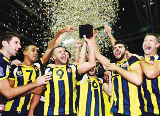 Fenerbahçe clinches its maiden Super Cup