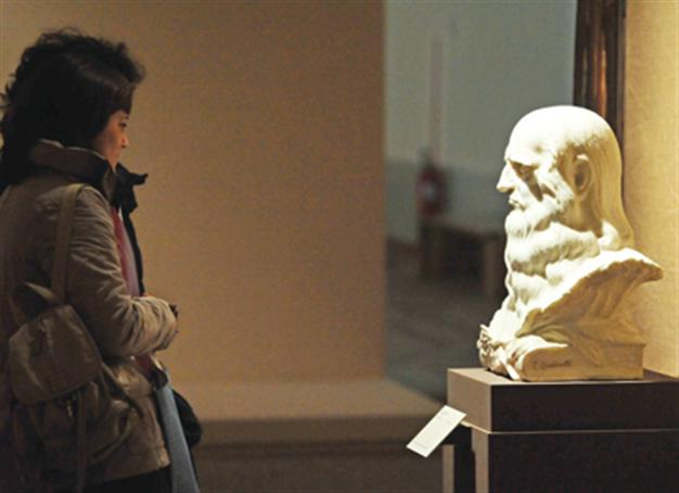 Leonardo portrait on rare display in Italy