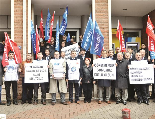 Turkish teachers under debt, recent study shows