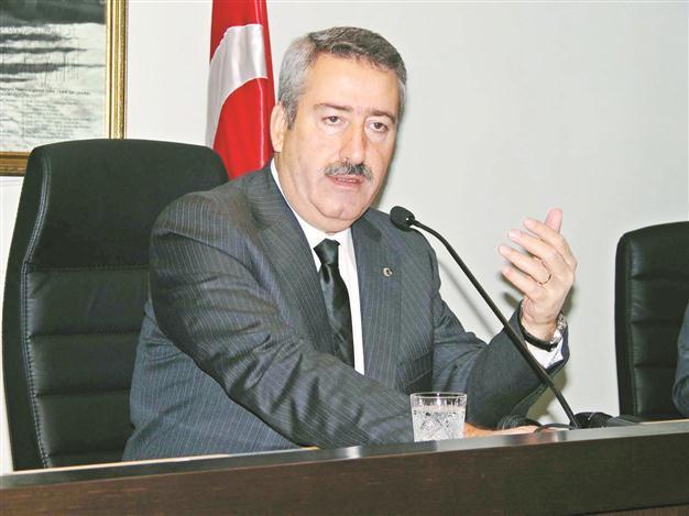 Governor apologizes for woman beaten in İzmir