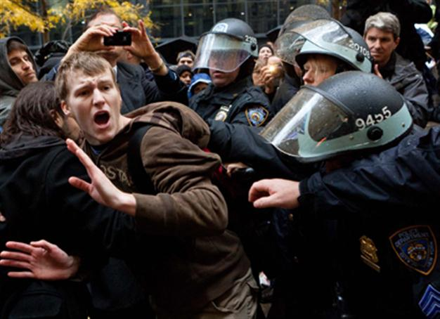 Occupy protesters march in US; 300 arrested