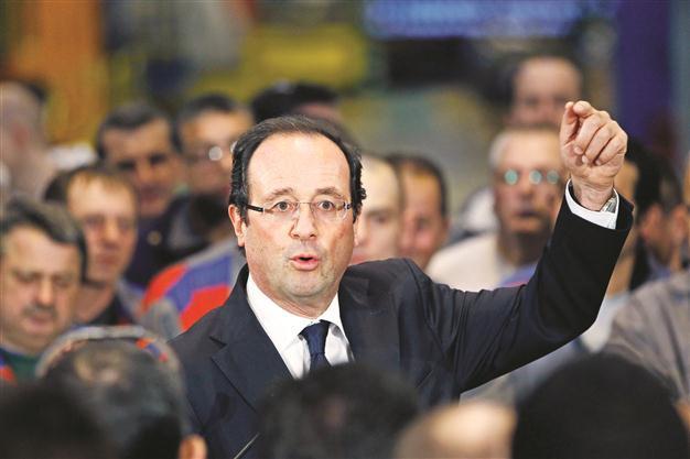 Hollande hopes to renegotiate EU treaty