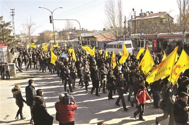 Teachers in Van ask for better conditions