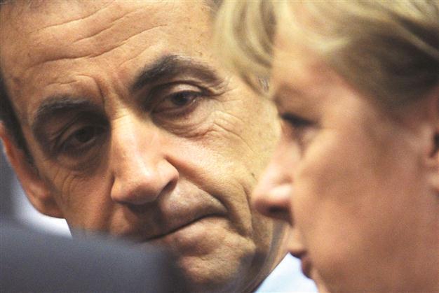 Merkel calls for European unity, Sarkozy vows reform