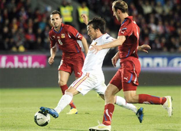 Cech concern before Montenegro match