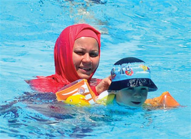 Cards report reflects big rise in tourists from Arab nations