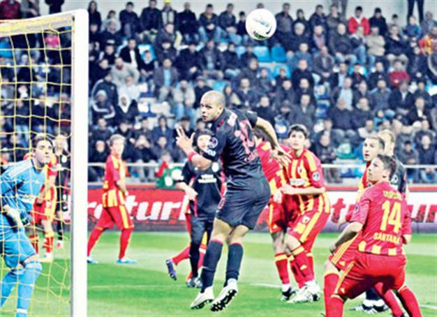 Lions seek to keep pace at the top