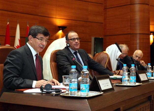 Turkey, Arab states seek urgent steps to protect Syrians