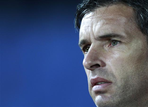 Wales manager Gary Speed dies aged 42