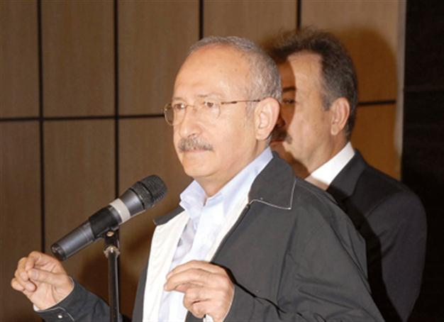 ‘Turkey must put an end to Syria threats’