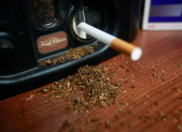 British government should ban smoking in cars: doctors