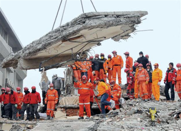 One reporter found dead, one still under the rubble after the earthquake