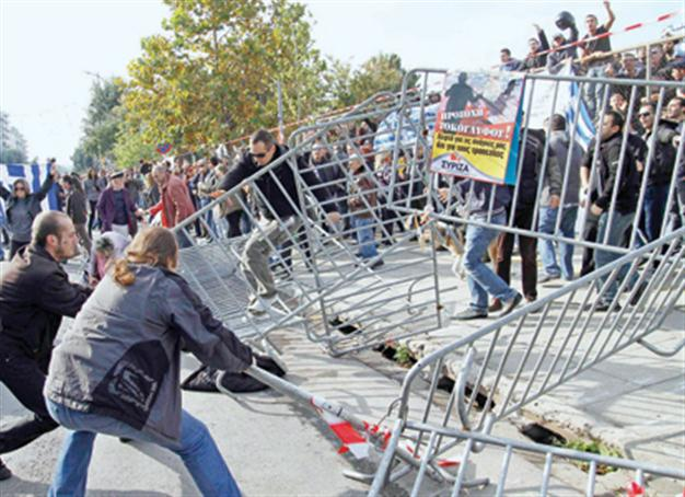 European leaders fear social unrest in Greece will spread