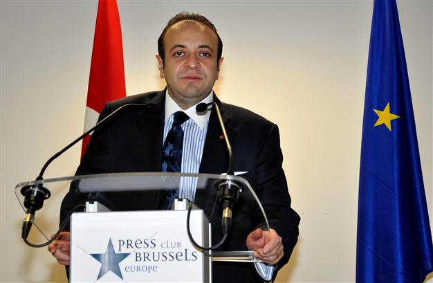 Turkish EU Minister Bağış defends journalist arrests