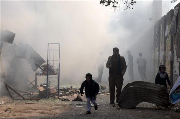 Bomb kills 35 in deadliest attack in months in Pakistan