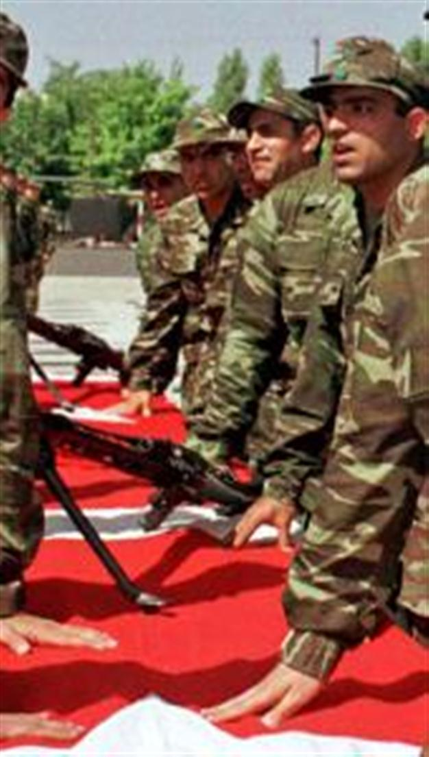 CHP voices support for paid army service