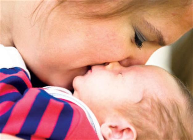 Number of young moms on decline