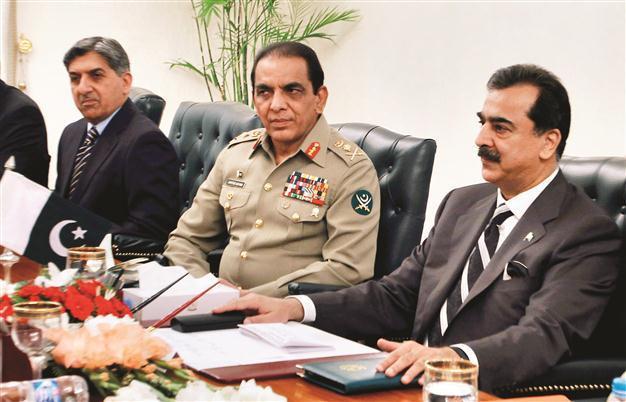 Pakistan’s top judge, army ally coup fears