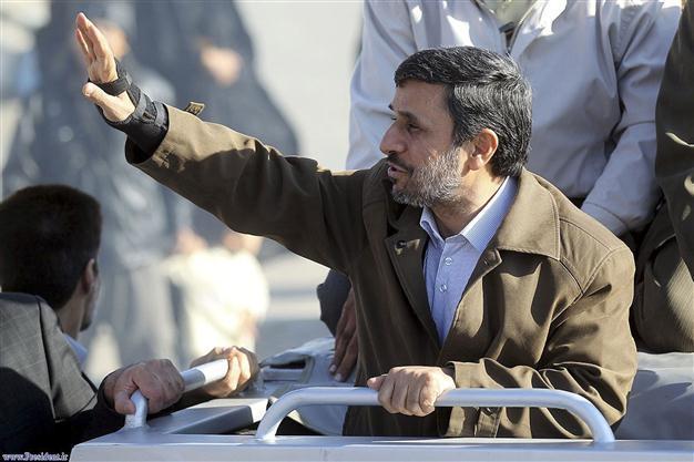 Iranian candidates register for March vote