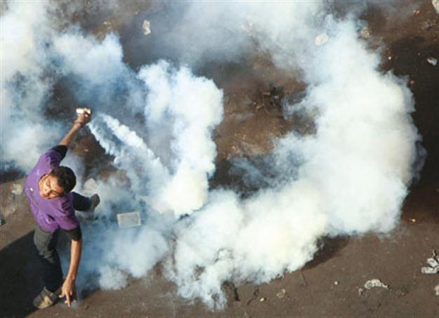Uprising 2.0 in Tahrir defies military control