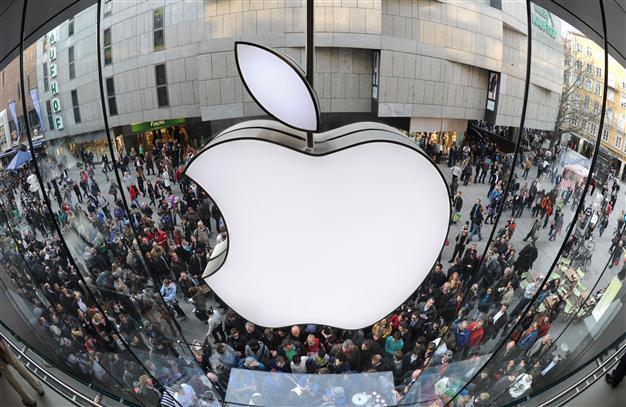 Italy anti-trust fines Apple for misleading customers