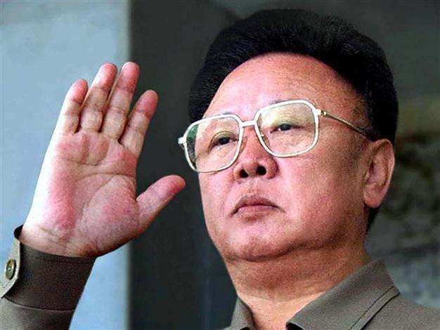 North Korean leader Kim Jong-Il dead at age 69