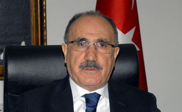 Government signals reform as top general’s arrest stirs anger