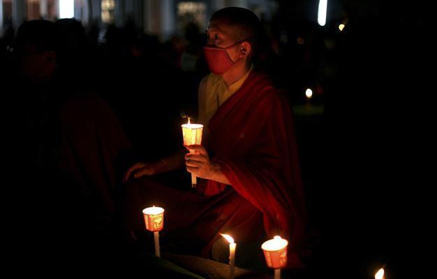 Tibetan monk self-immolates in China: Xinhua
