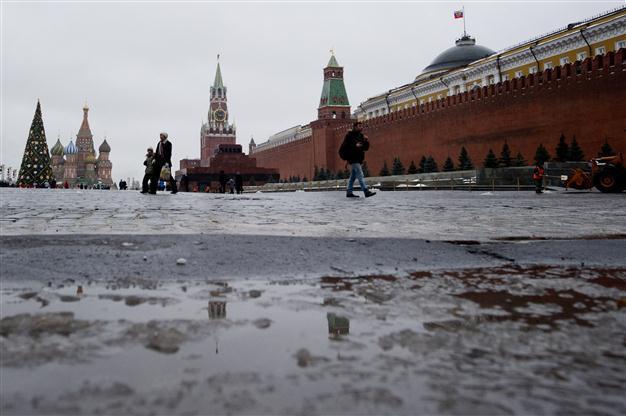 Two killed, 26 injured in Moscow restaurant blast: reports