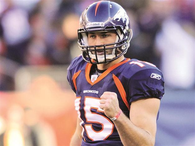 Denver’s Tebow wins over critics with maiden playoff win