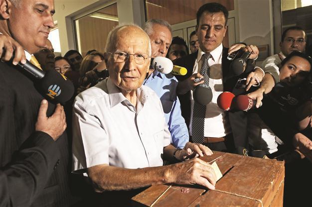 Surviving leaders of 1980 coup face lifetime service