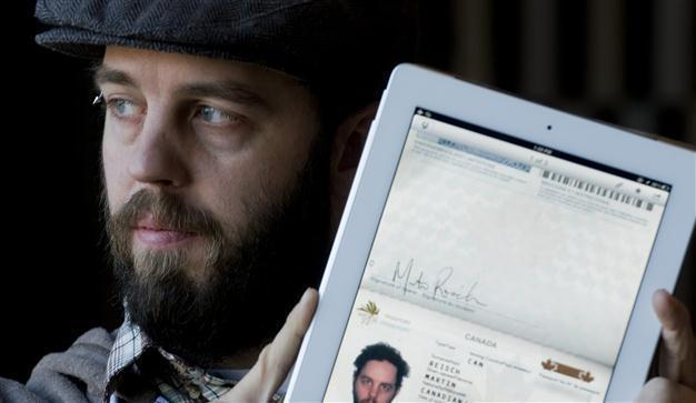 Canadian man uses iPad to enter US